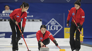 球员们在场 球员们在场